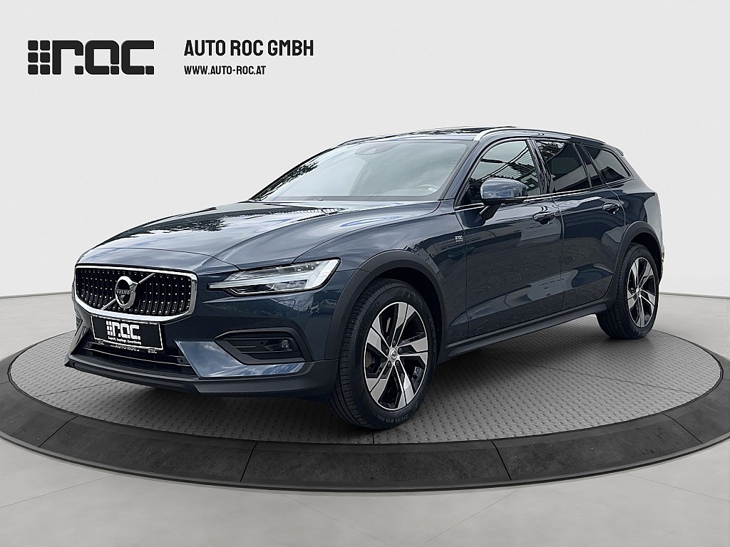 Volvo V60 Cross Country D4 AWD Pro Geartronic Voll-LED/Pano/STH/360°Kamera/Assistenzpaket/uvm