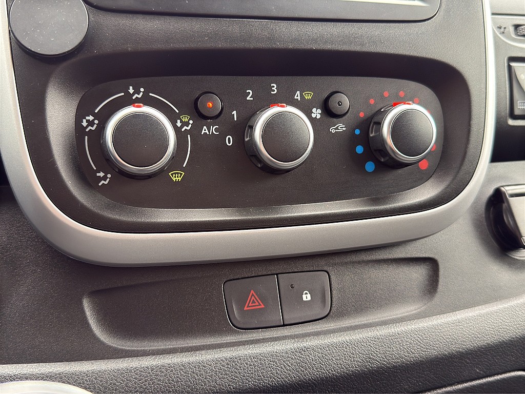 927898_1406645936431_slide bei Auto ROC in